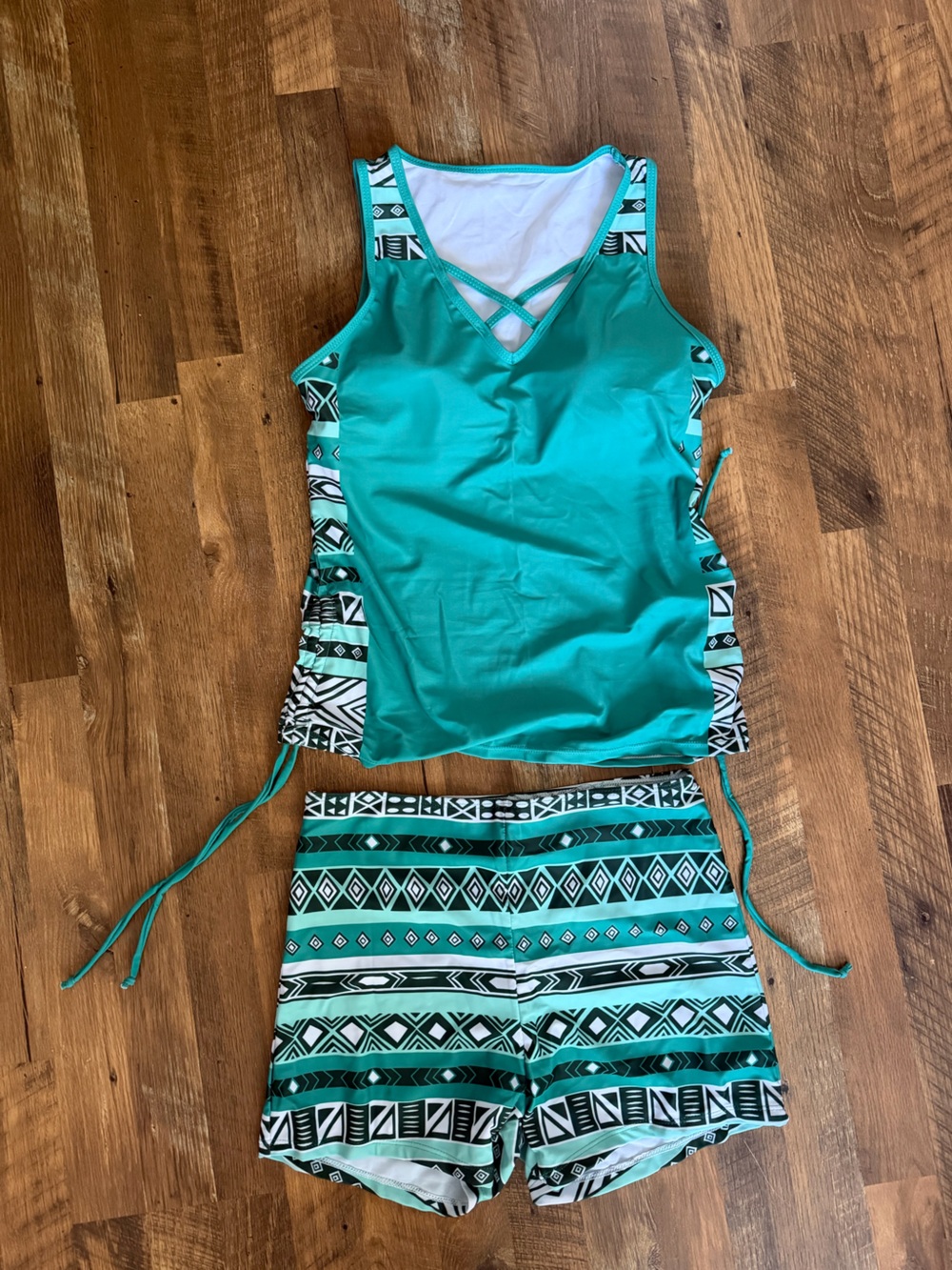 NWT* MODLILY Criss Cross High- Waisted Print Tankini Set - Size XL